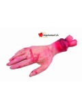 Blutige Hand abgerissen
