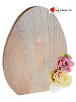 Wooden egg with flowers